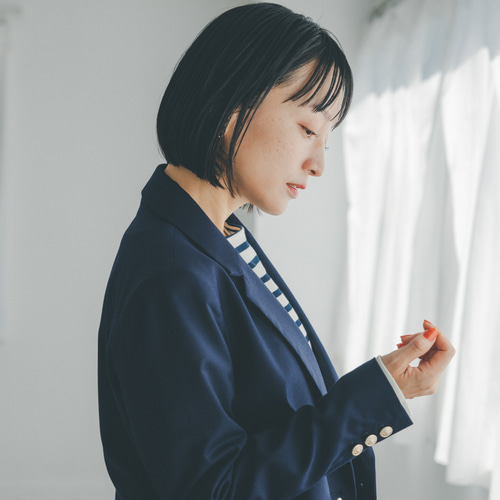 ﾓﾘﾉｶﾞｯｺｳ 女優 高山 都さん着こなすダブルジャケット(ネイビー) 紺ブレ