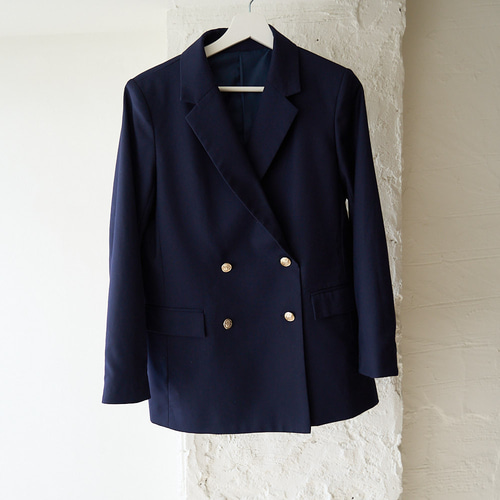 ﾓﾘﾉｶﾞｯｺｳ 女優 高山 都さん着こなすダブルジャケット(ネイビー) 紺ブレ