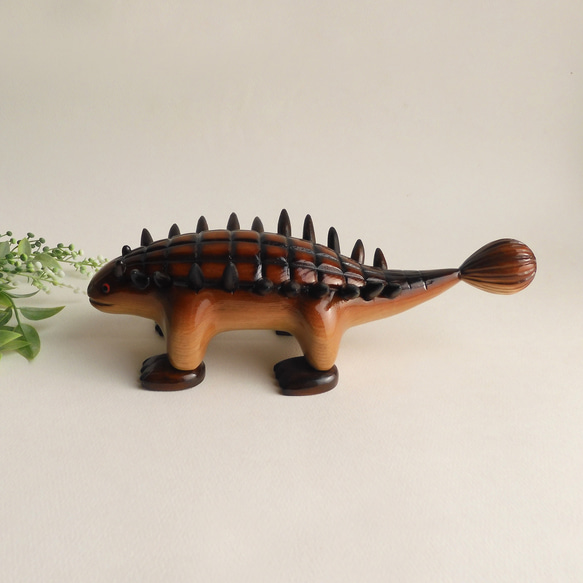 アンキロサウルス （木・恐竜・置物）Ankylosaurus / Dinosaur / wood / animal 3枚目の画像