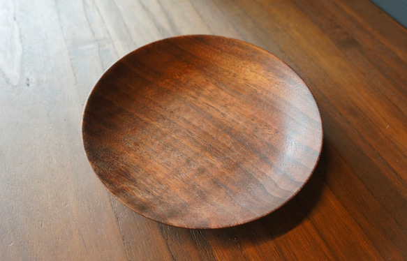 【木　皿　木製　食器】＃013　ウォルナット 1枚目の画像