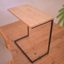 国産クリ無垢材 コの字型サイドテーブル・ナチュラル仕上げ 2枚目の画像