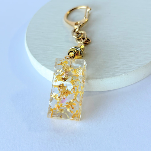 金木犀の蝶の水面キーホルダー / ドライフラワー その他アクセサリー