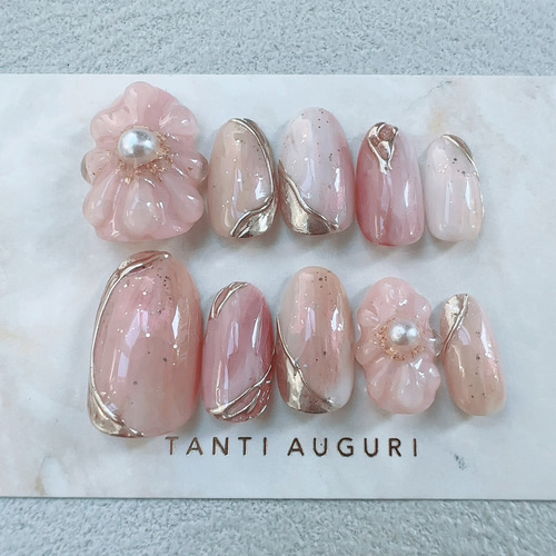 ニュアンスネイル ぷっくり キラキラ 淡いピンク ネイルチップ