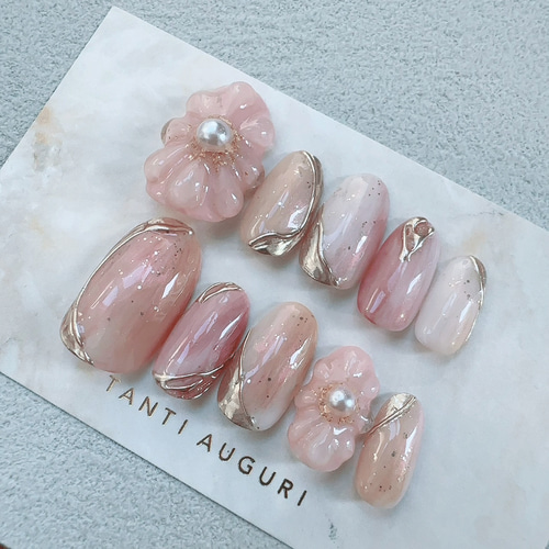 ぷっくりフラワー ピンク色 ネイルチップ 手書き 3D 手作り ネイル