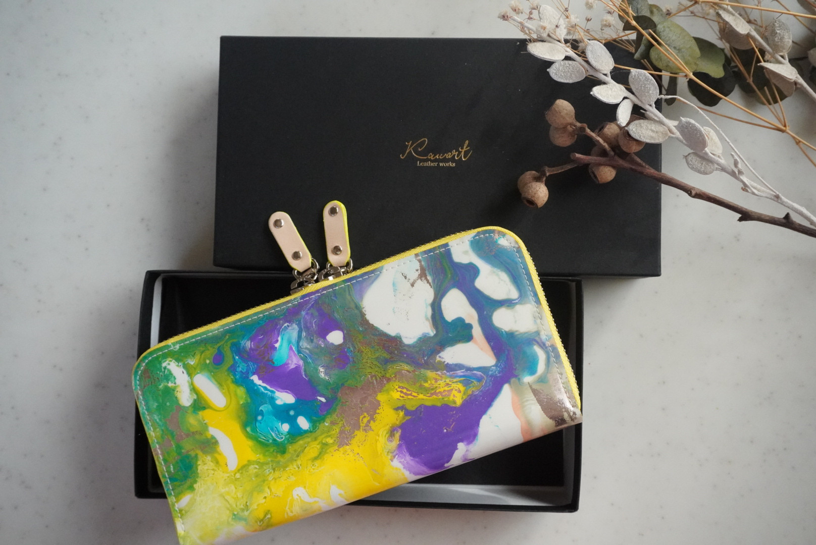 【持ち歩けるART！】ポーリングアートロングウォレット