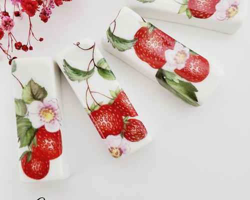 本田あつみ・初期フルーツシリーズ・イチゴ箸置き・レア 本田あつみ