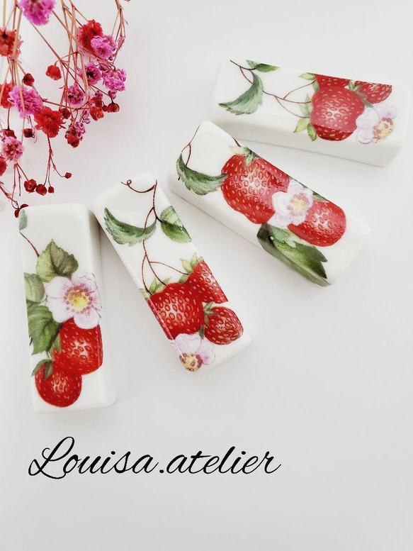 新作②ポーセラーツ ハンドメイド イチゴ 可愛いいちごのお