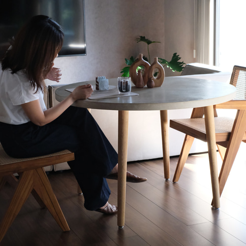 ラウンドテーブル/モールテックス/ウッドレッグ ダイニングテーブル