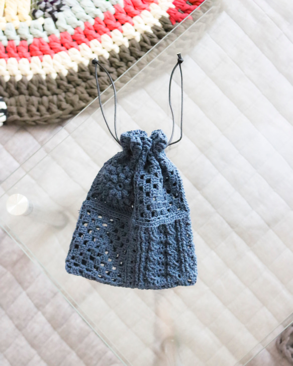 3種モチーフのクロシェ巾着　コットン(Navy)　 Crochet pouch 5枚目の画像