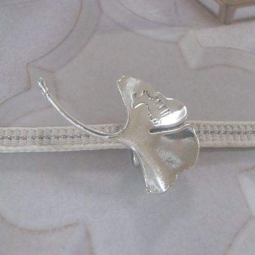 アンティーク　帯留め 帯留め アンティーク調 御所車・桜・楓柄など | 着物通販店 枠