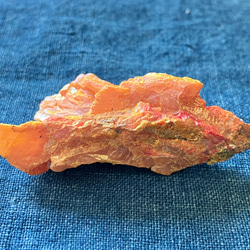 Orpiment オーピメント 石黄/雄黄原石　標本ケース付き 3枚目の画像