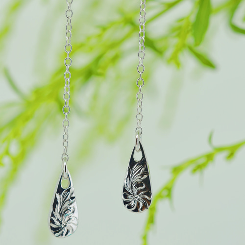 プルメリアのハワイアンアクセサリー（しずく型） プルメリアのハワイアンアクセサリー（しずく型） タティングレース