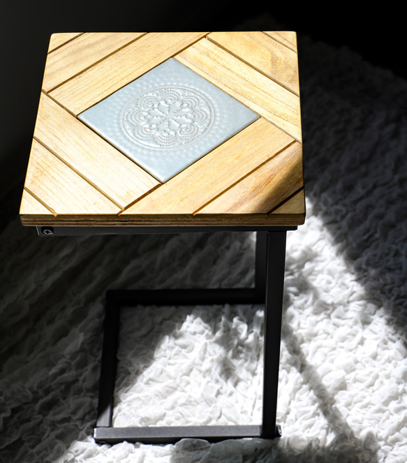 [幅30cm角] サイドテーブル グレー レトロ タイルテーブル スチール製 美濃焼き インダストリアル 5枚目の画像