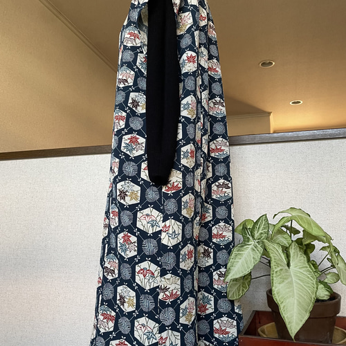 正絹ちりめん 着物リメイク 着物チュニッワンピース 紺色折鶴