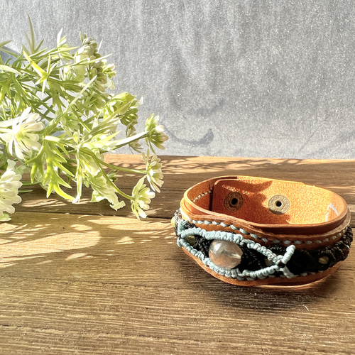 Labradorite Macrame Leather Bracelet】ラブラドライトの