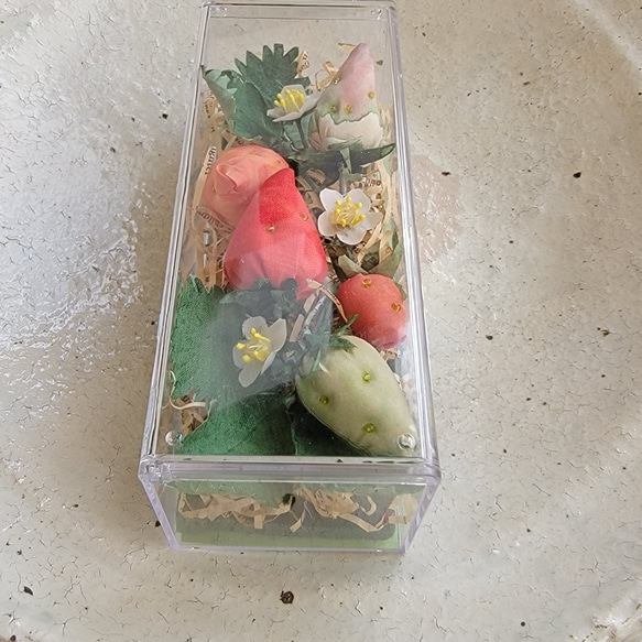 フルーツのBOX  布花のストロベリー　産地直送の布の花屋さん　 10枚目の画像