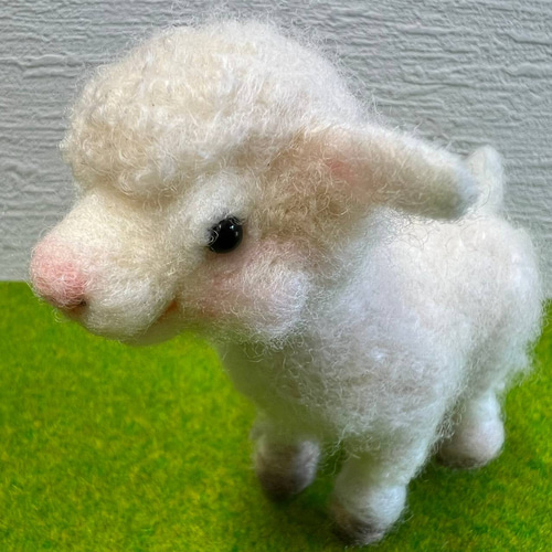 羊毛フェルト　　やおや 羊毛フェルト 鹿の親子 | iichi 日々の暮らしを心地よくする