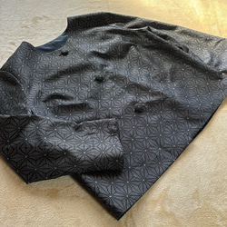 大島紬のノーカラージャケット　リバーシブル　麻の葉×亀甲　着物リメイク 4枚目の画像
