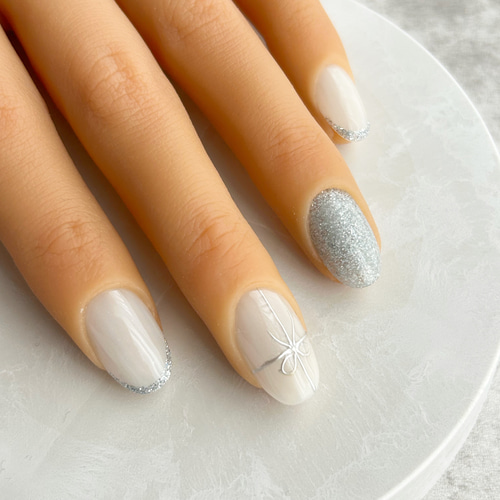 No.041】ネイルチップ♡クリスマスネイル♡スノーボール♡オフホワイト