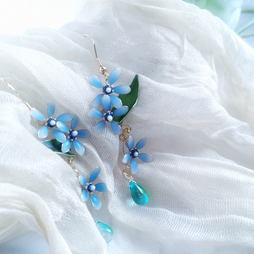 パステルブルーが可愛い♡ブルースターのピアス/イヤリング イヤリング