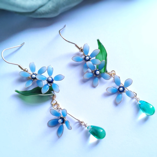パステルブルーが可愛い♡ブルースターのピアス/イヤリング イヤリング