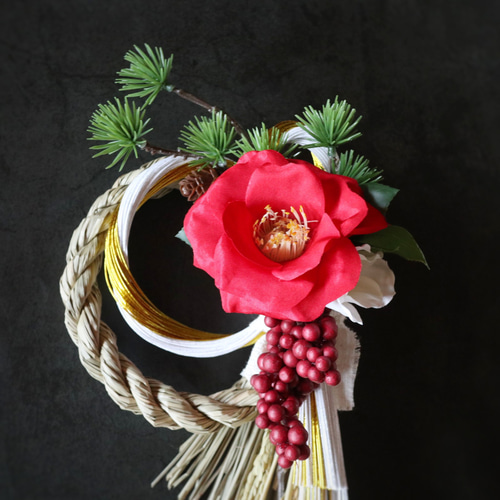 〈sample〉しめ縄 正月 しめ飾り handmade 〈紅白椿〉 しめ縄 紅白水引 お正月飾り ～椿～ | HORTENSIAオルタシア