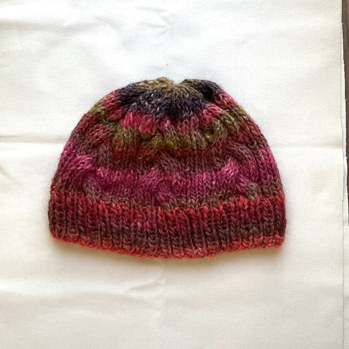 ハンドメイド ニット帽 ビーニーグレー 黒 紫野呂英作糸使用シルクリボン