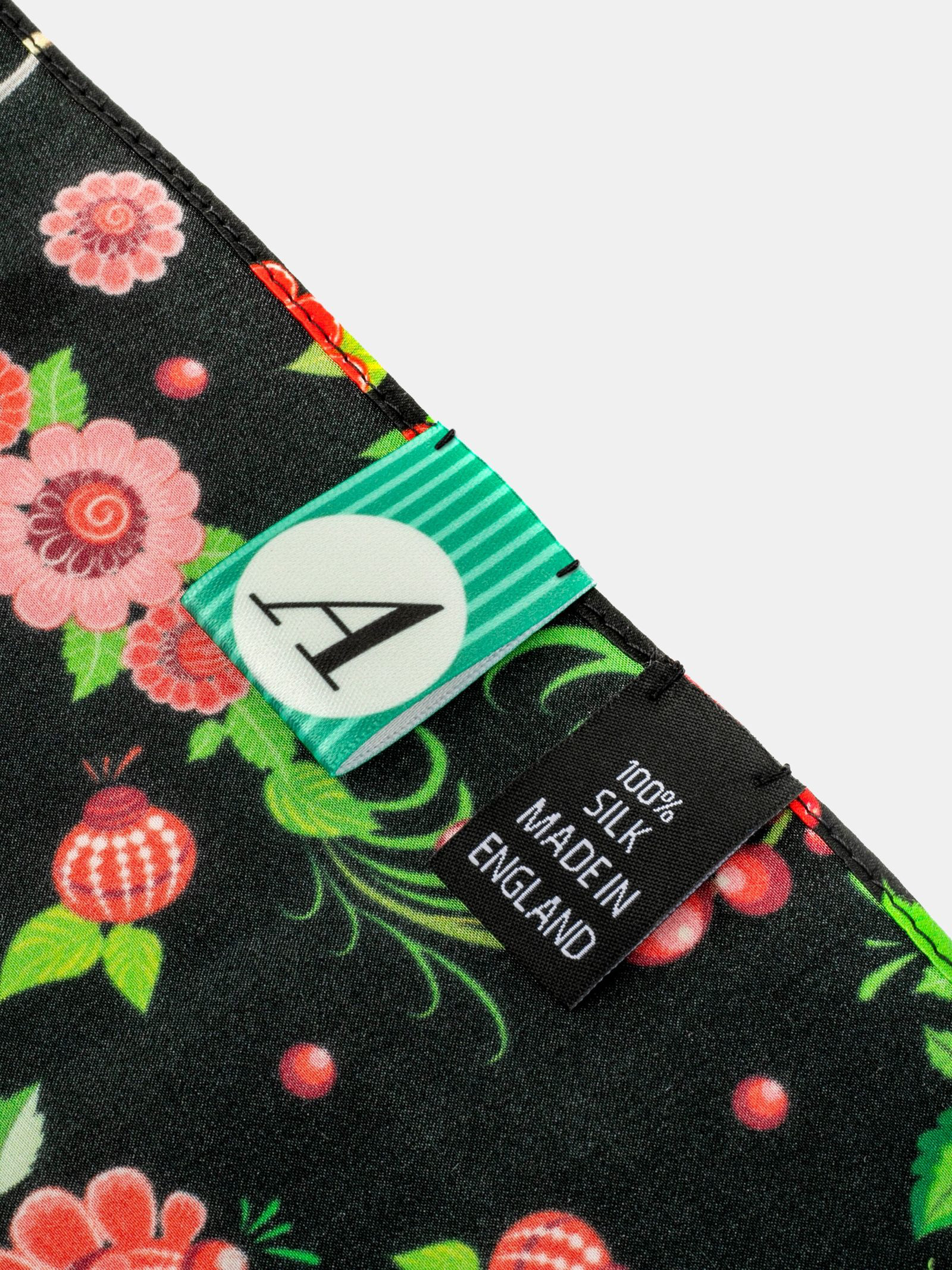 宇宙のような深海で泳ぐ幻想的でゆめかわいいきらびやかなネオン色に光るクラゲ スカーフ