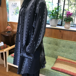 久留米絣ぼかし縞グレー黒ジャケット 2枚目の画像