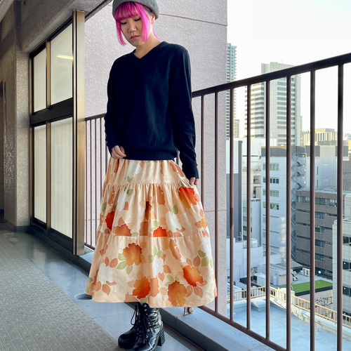 着物リメイク 1点もの 綸子 花柄ティアードスカート シャンパン  