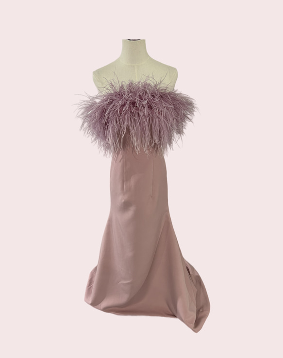 フェザードレス  ベアトップ  薄ピンク  クレープ生地  ミニトレーン  ソフトマーメイドライン  プリンセスライン 1枚目の画像