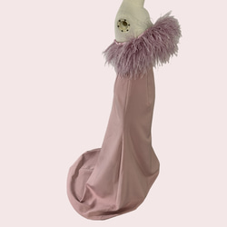 フェザードレス  ベアトップ  薄ピンク  クレープ生地  ミニトレーン  ソフトマーメイドライン  プリンセスライン 2枚目の画像