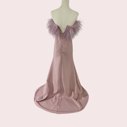 フェザードレス  ベアトップ  薄ピンク  クレープ生地  ミニトレーン  ソフトマーメイドライン  プリンセスライン 3枚目の画像