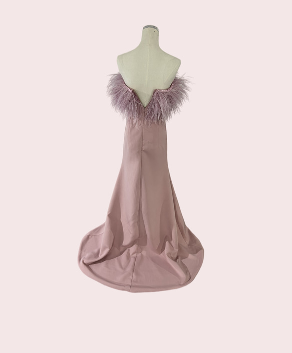 フェザードレス  ベアトップ  薄ピンク  クレープ生地  ミニトレーン  ソフトマーメイドライン  プリンセスライン 3枚目の画像