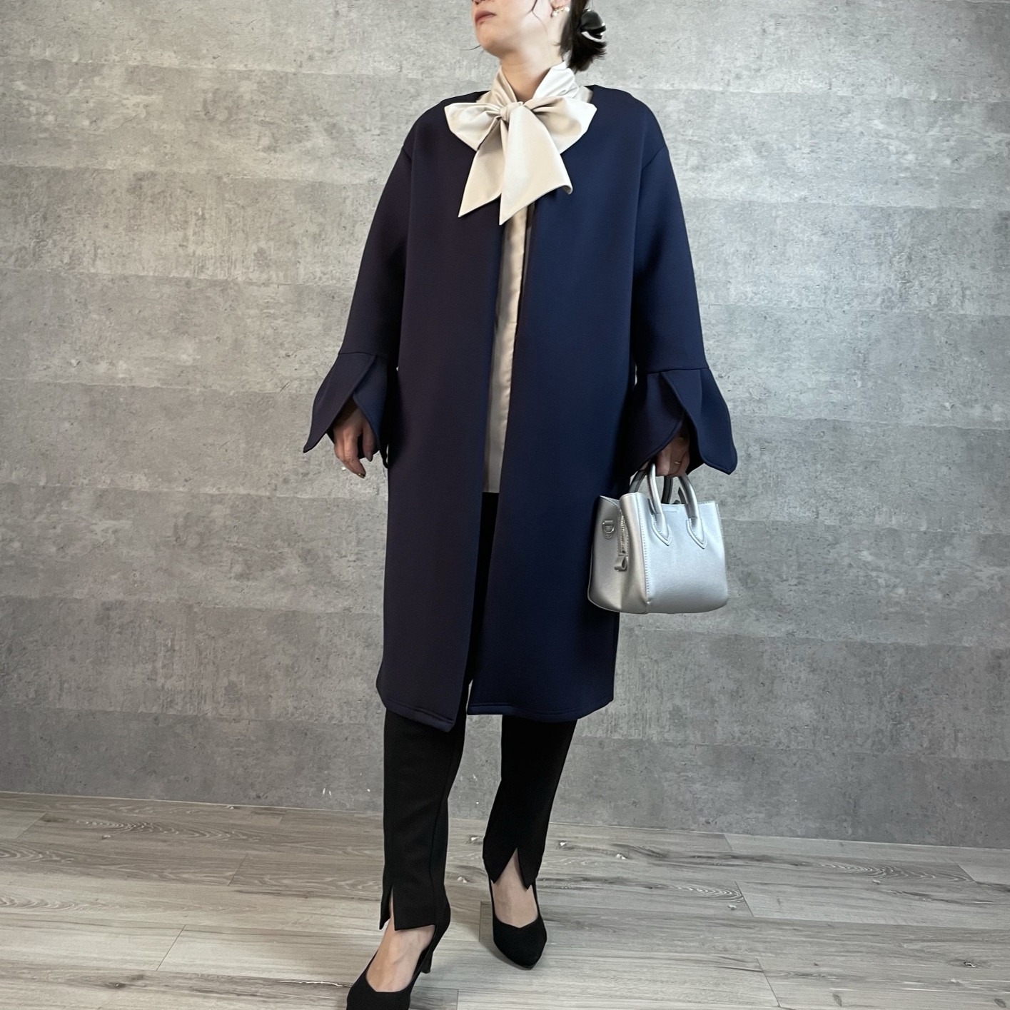 見本　初代ママのコートを着せてみました。