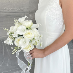 カラー×ローズ♪ホワイトブーケ ウェディングブーケ ブートニア