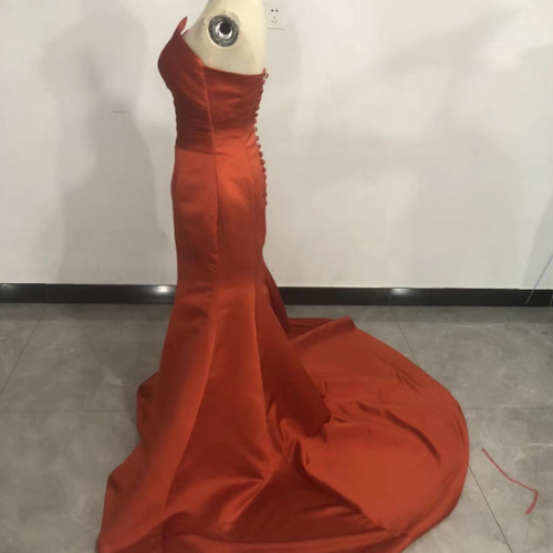 エレガント テラコッタ色 カラードレス マーメイドライン ベアトップ  