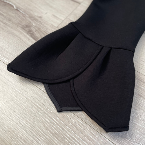 新品⭐ノーカラーコート⭐36(S)黒 低身長S□春までOK！ジャケット代わりに♡もっちり着やせノー
