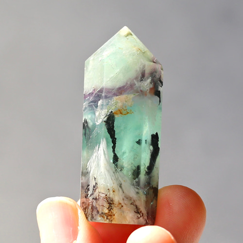 デンドリック エンジェルフェザーフローライト 六角柱 ポイント 天然石