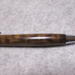 神代屋久杉　トラ杢　ガラスコート仕上げ　ワンピースタイプの木軸ボールペン(シャープペンシル) 10枚目の画像