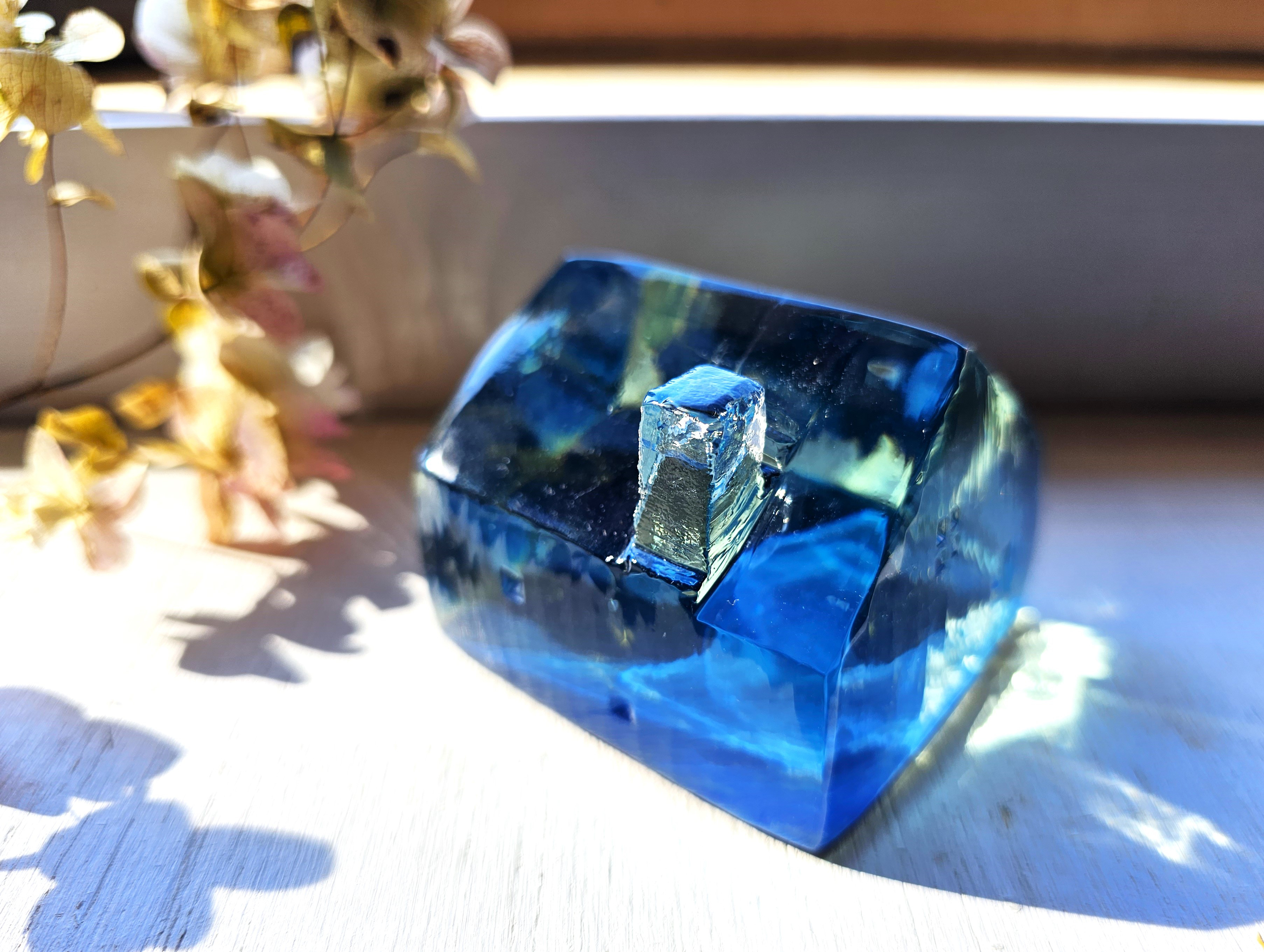 ガラスの家　置物　オブジェ ダークヴァイオレット　クリア 6,768円