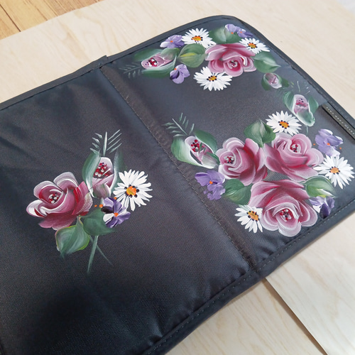 お薬手帳ケース トールペイント 手書き ハンドメイド アクリル絵の具