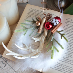 【クリスマスリース】小さなホワイトフェザーリース 6枚目の画像