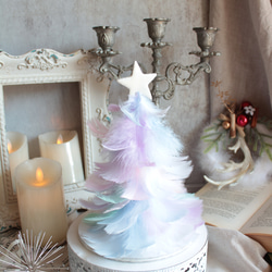 夢色レインボーフェザーのクリスマスツリーのアレンジ【台座別売り】 4枚目の画像