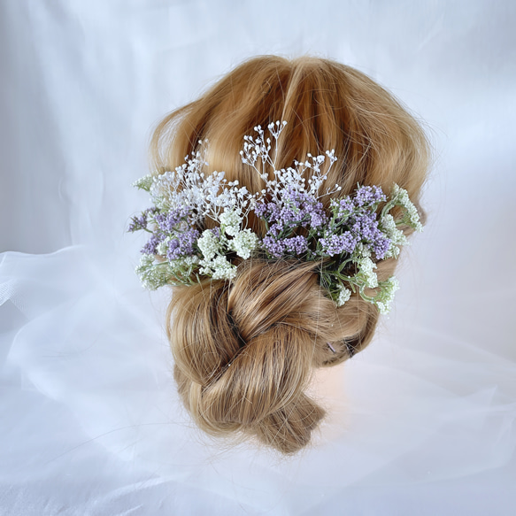 ホワイト　パープル　ヘッドドレス　結婚式　ブライダルアクセサリー　ウエディングアクセサリー　造花　前撮り　カラードレス 3枚目の画像