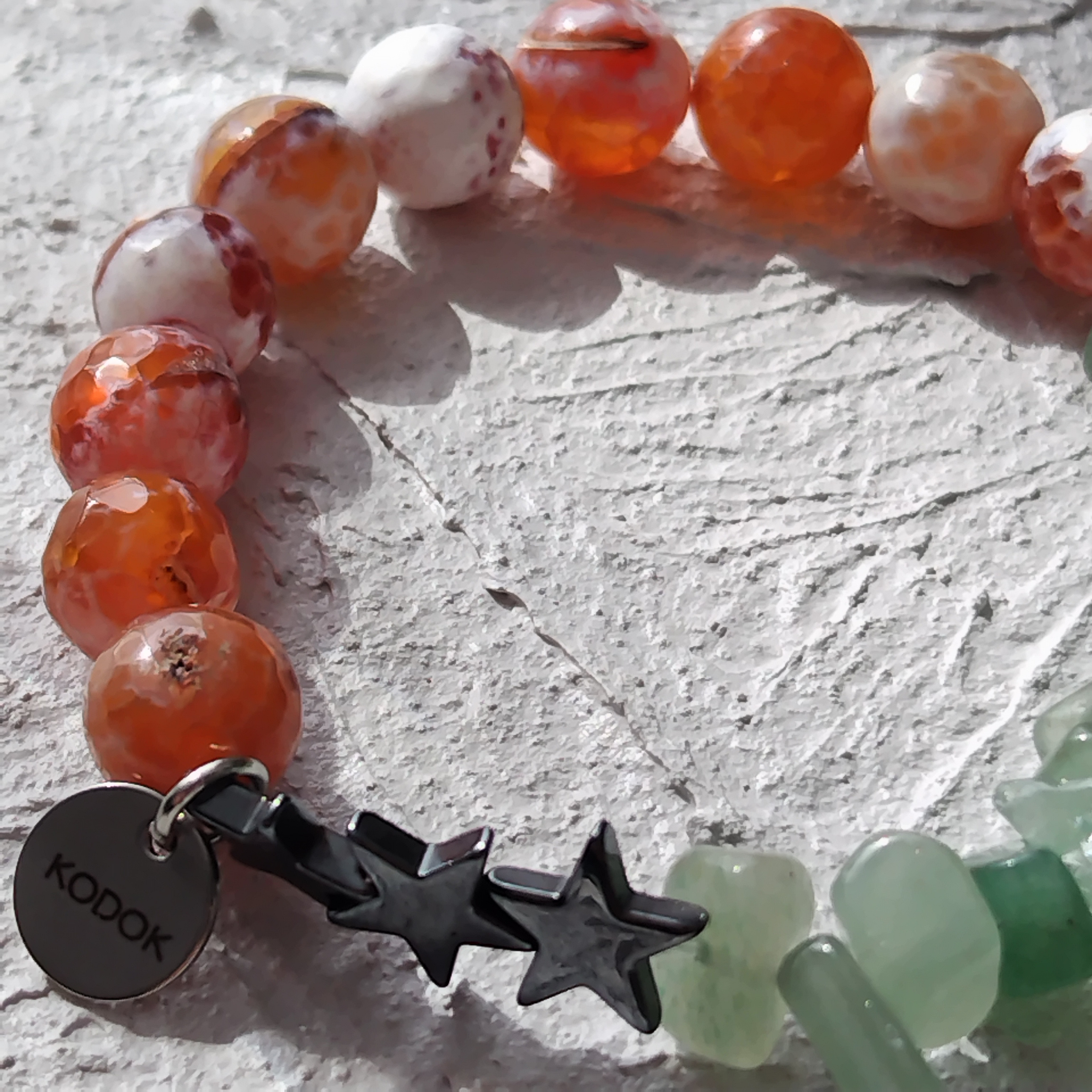 【桃源郷の天然石ブレスレット】