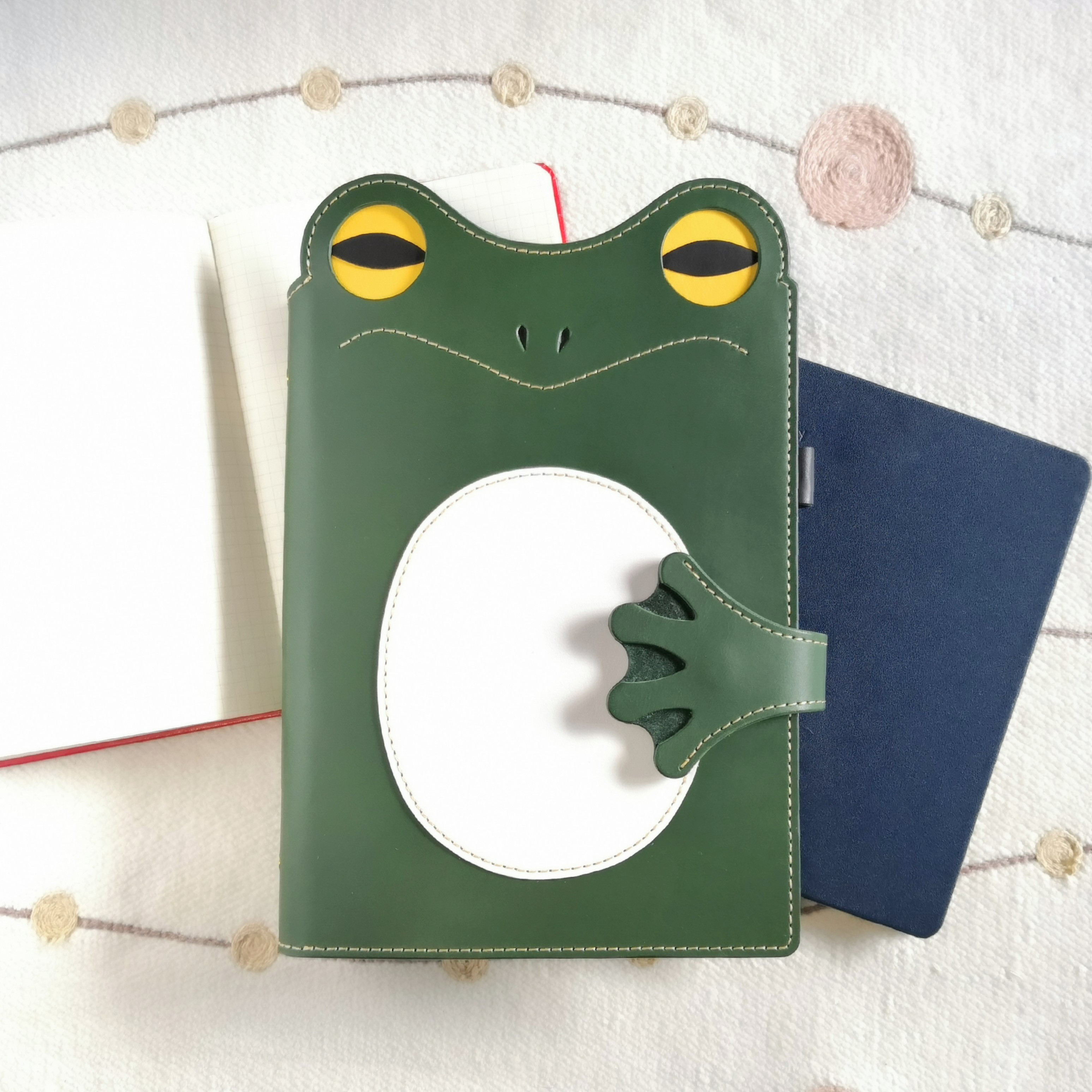 半目カエルのシステム手帳＊ダイアリー＊６穴 バインダー (ミニ or バイブル or A5サイズ)