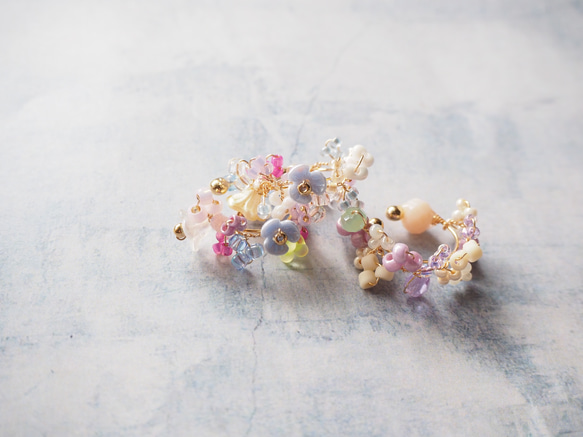 flower ear cuff(bell flower clear） 2枚目の画像