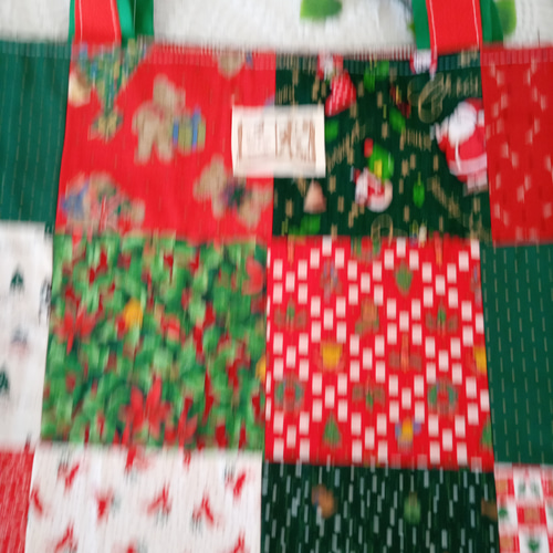 “Xmas限定SALE “ D. パッチワークキルト トートバッグ チェックのバッグ - パッチワーク・ウェンディーズ