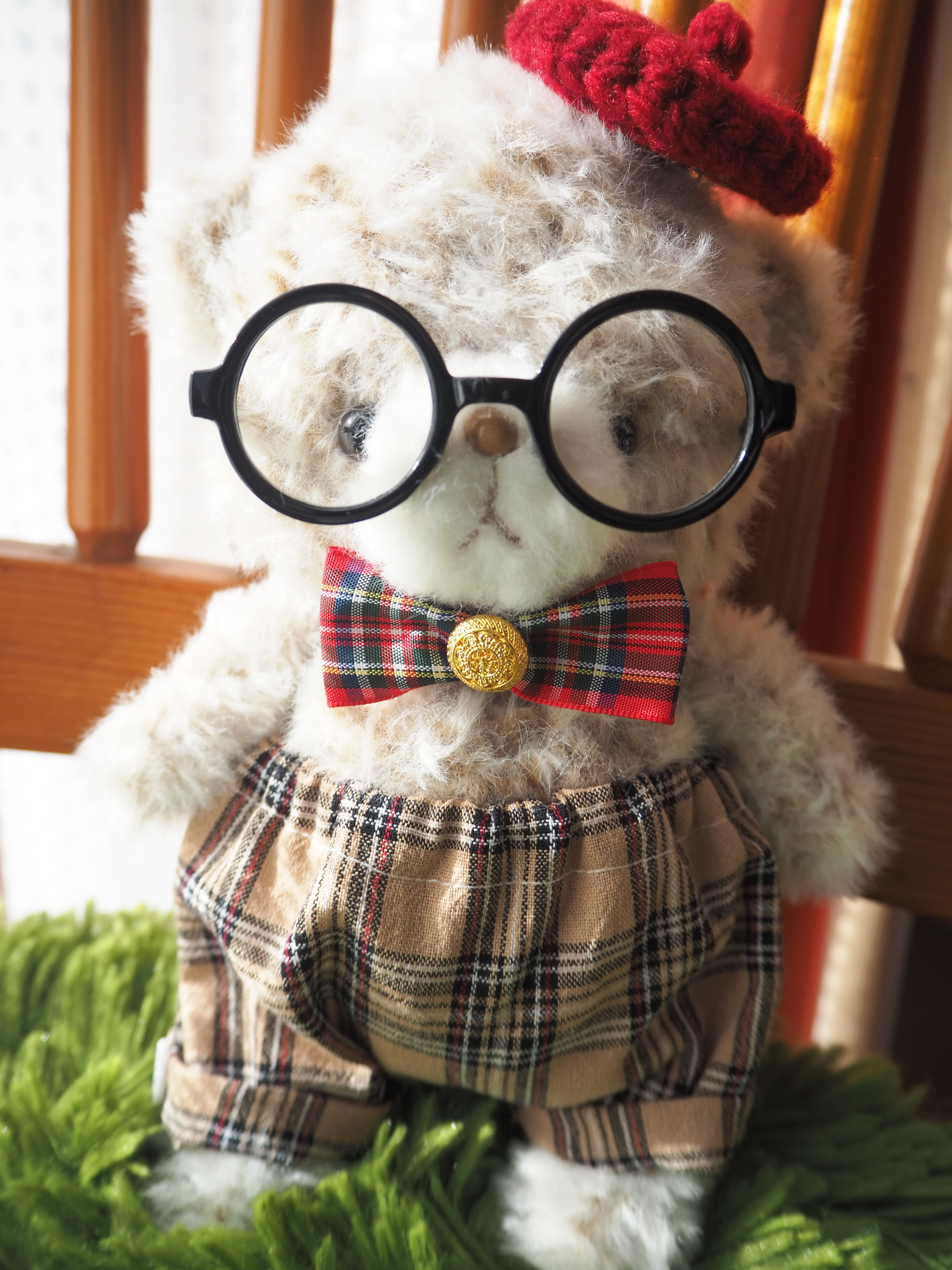 メガネが似合うオシャレなクマさん☆あみぐるみ